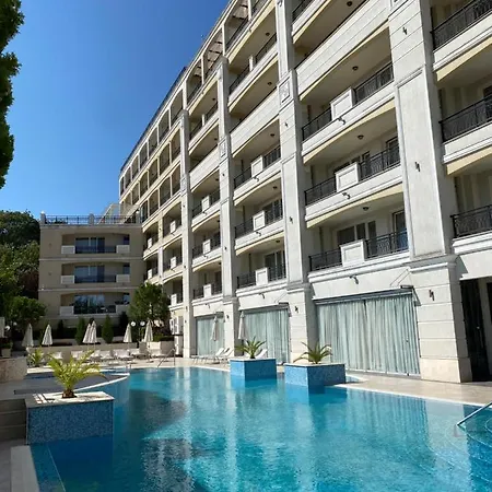 Apartamento Private By The Sea With A Large Terrace In Hotel!