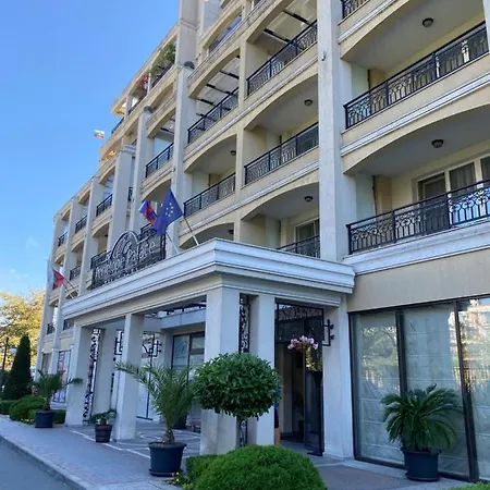 Private By The Sea With A Large Terrace In Hotel! Apartamento
